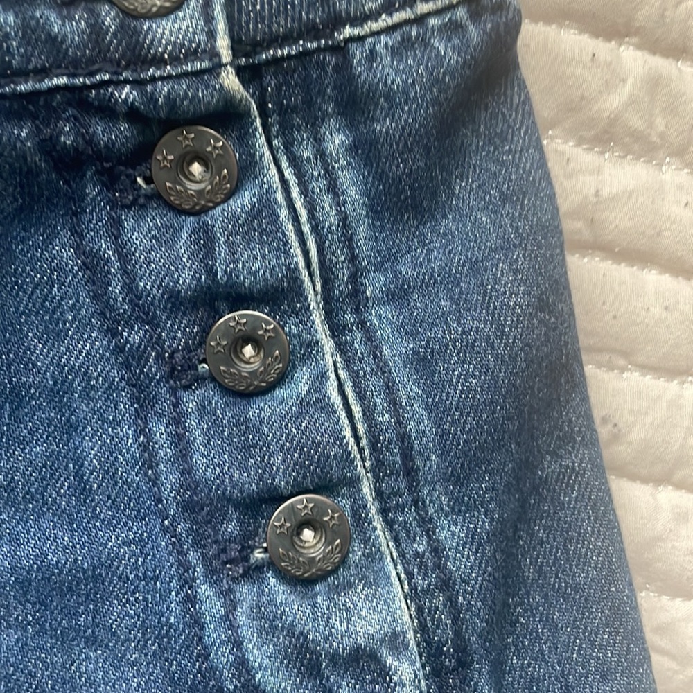 Shorts - Picture 4 of 4